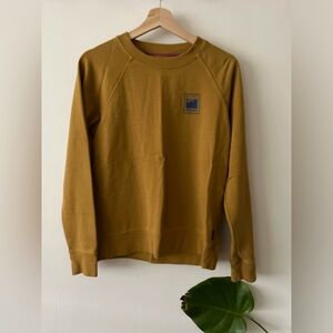 Patagonia Alpine Icon Regen Crew sweatshirt in Oak Brown.